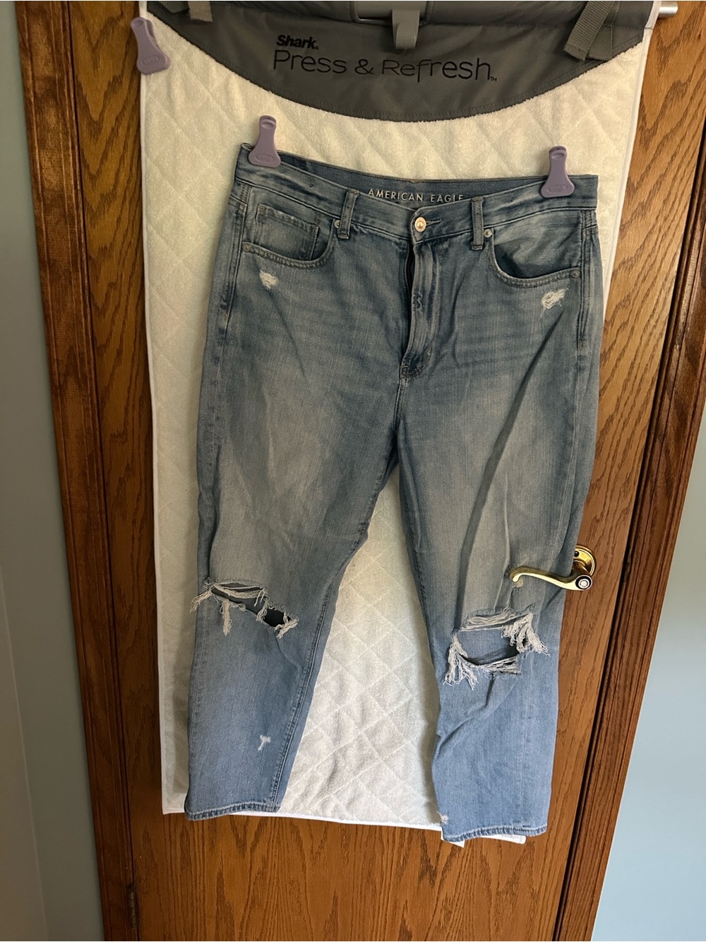 Reposhing American Eagle Outfitters Light Blue Straight Leg Jeans